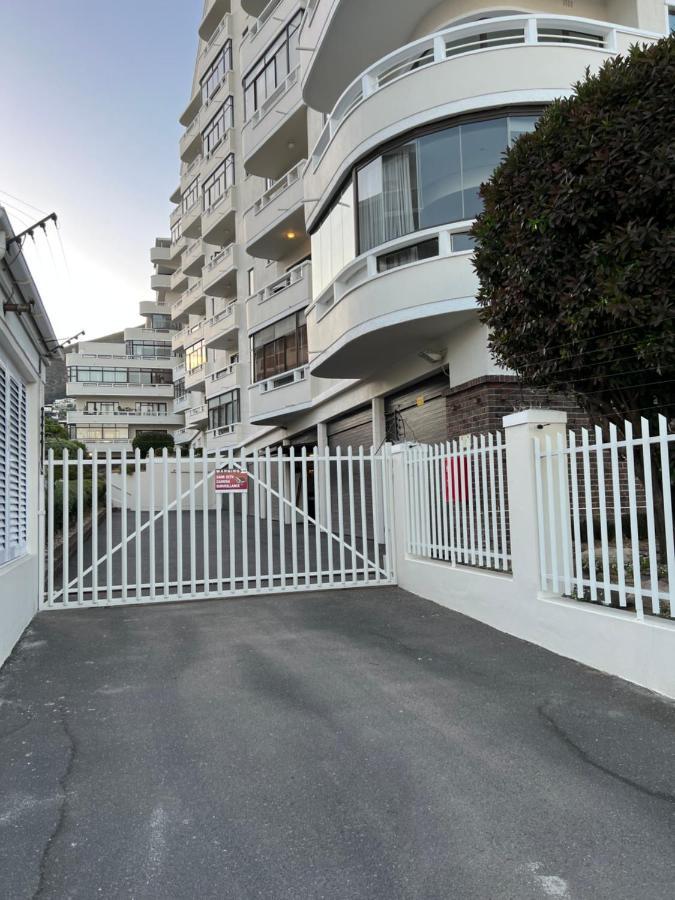 ケープタウンSea Point Kingsgate No 10アパートメント エクステリア 写真